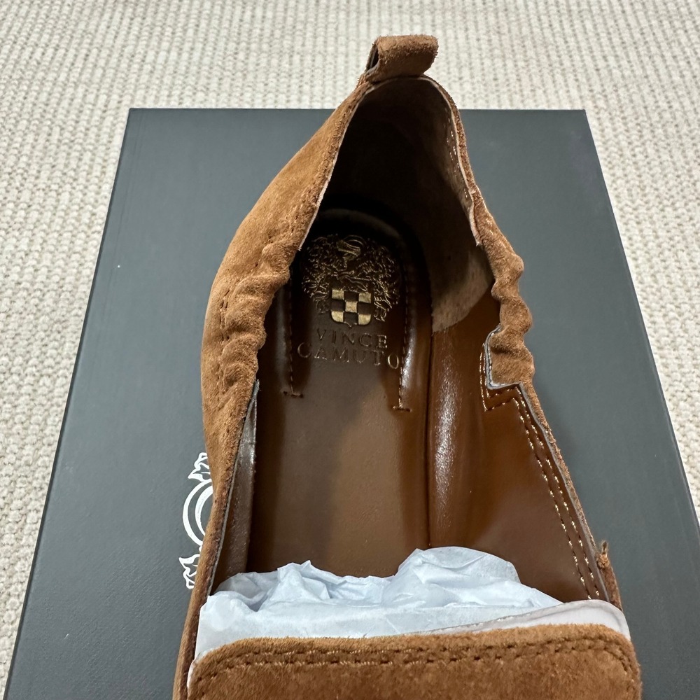 Vince Camuto Azur Burnt Sugar Suede Pointed Toe Loafers Flats Mens 7.5M NEW - Picture 6 of 7